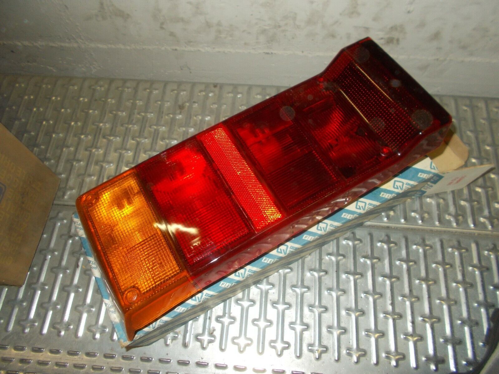 FANALE POSTERIORE SINISTRO AUTOBIANCHI Y10 85-88 ALTISSIMO LANCIA 5986038