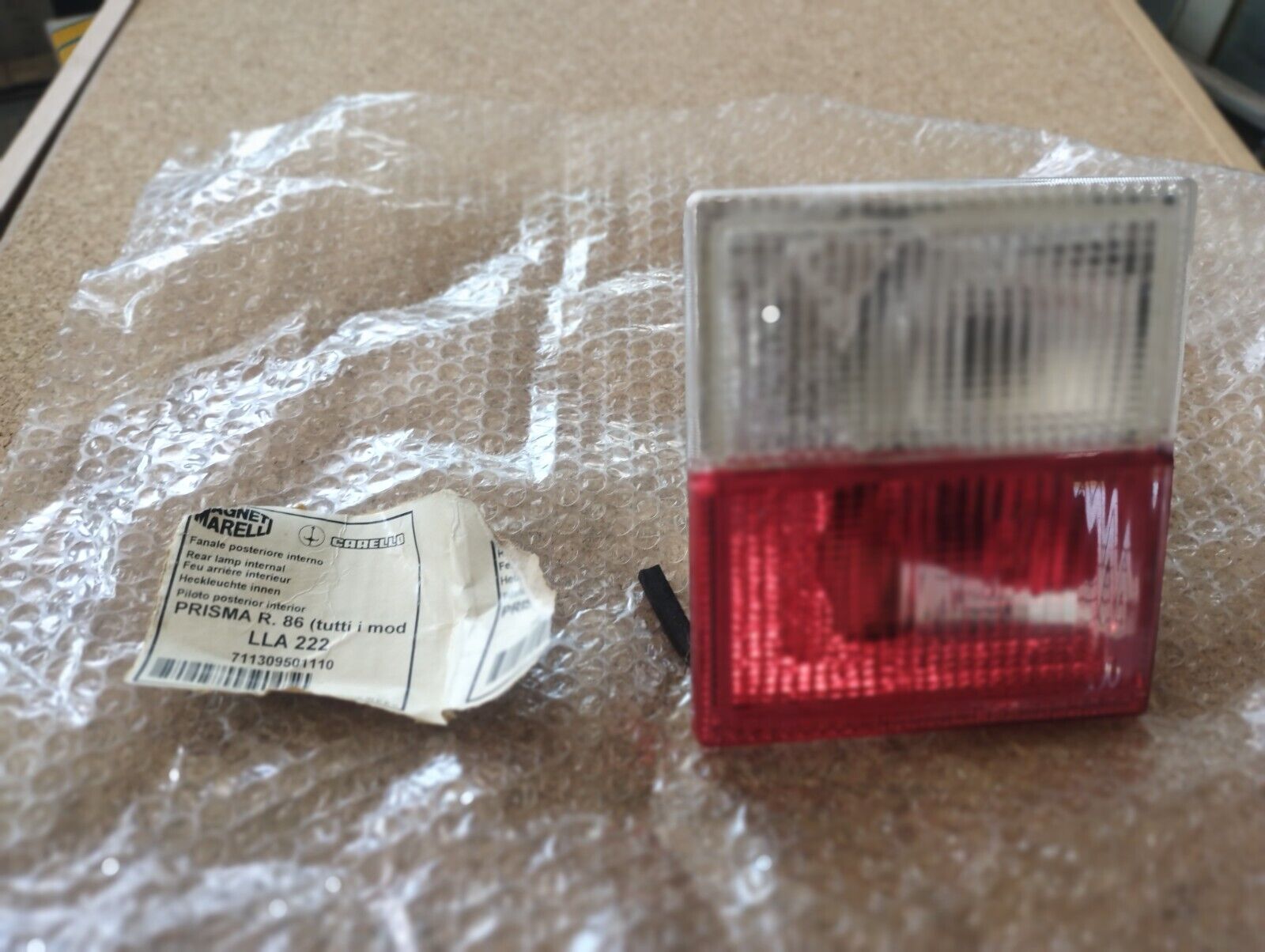 711309501110 FANALE POSTERIORE INTERNO SX PER LANCIA PRISMA '86 NUOVO MARELLI