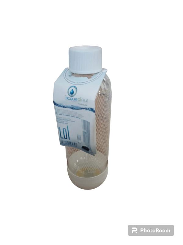 bottiglia acqua plastica riutilizzabile robusta 1lt