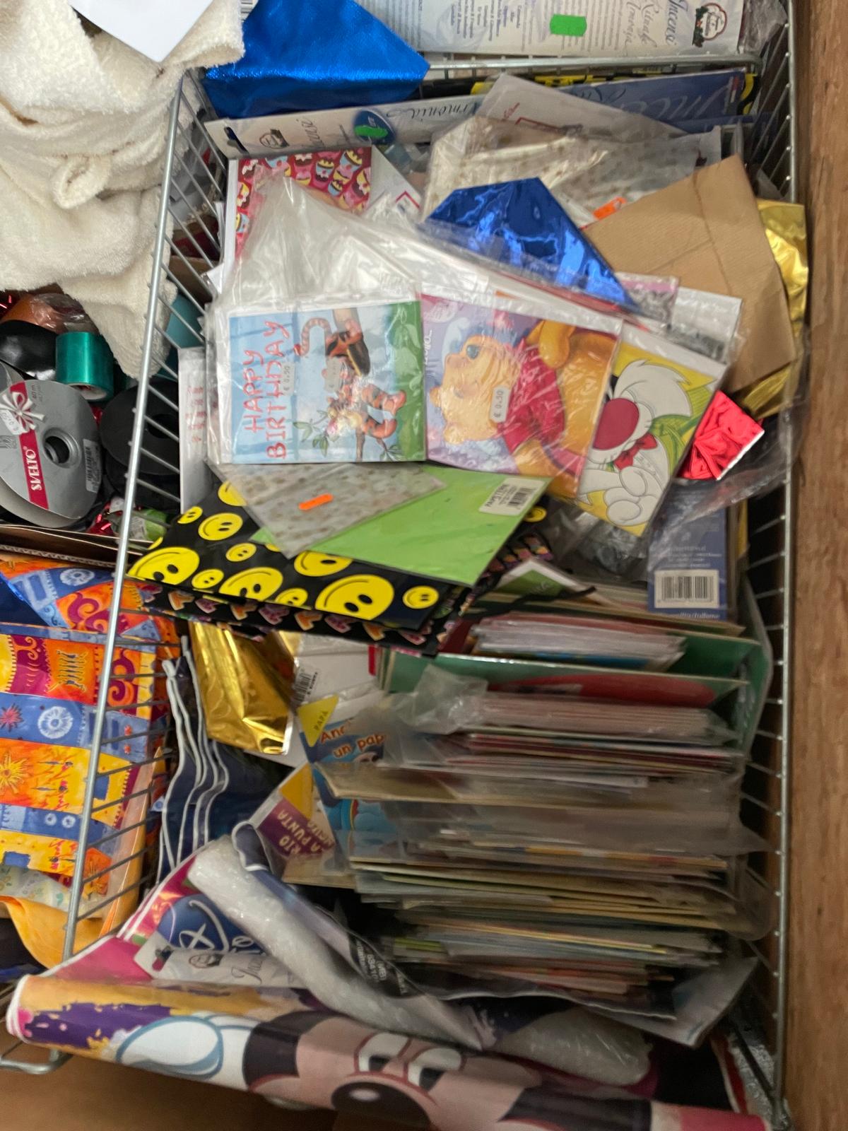 BIGLIETTI AUGURI CARTOLINE DIVERSI MODELLI (numero pezzi indicativo)