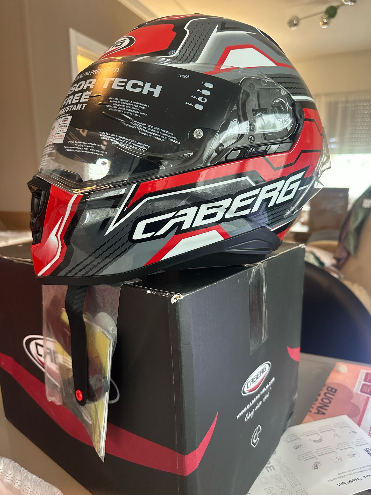 CABERG pari al nuovo mai usato  DRIFT EVO LB29 BLACK/ANTHRACITE/RED XXL