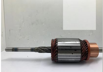 AVVIAMENTO A INDUZIONE CHEVROLET OPALA A-10 Lunghezza 281 mm Denti/Scanalature 6 Diametro massa 69 mm Diametro collettore 42 mm Lame 27 Voltaggio 12V 1.978.929 4159 AEC4159
