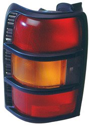 BODY PARTS LINE NDJ02-70203 Fanale Post.SX PARAFANGO MODIFICA 4 servizi