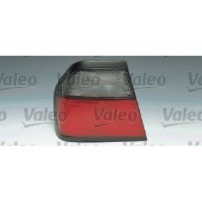 VALEO 085896 Fanale posteriore per NISSAN Primera Sedan (P10) OEM  B6555-3F300 — NISSAN